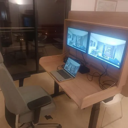 Appartement Beautiful Two-room With Sea And Mountain Views Antibes